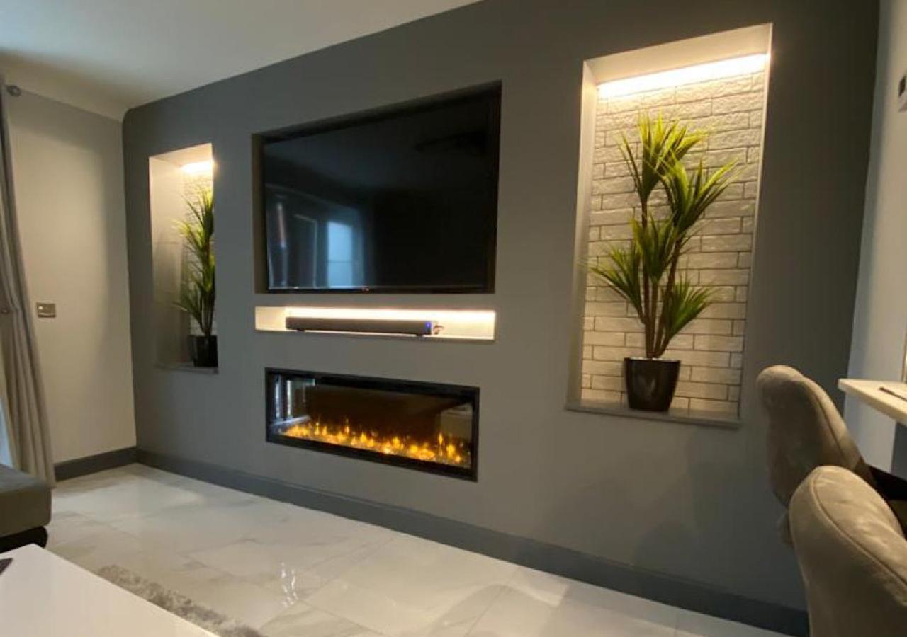 Beautiful Modern Cosy Central Apartment / Sleeps 4 Reading Luaran gambar