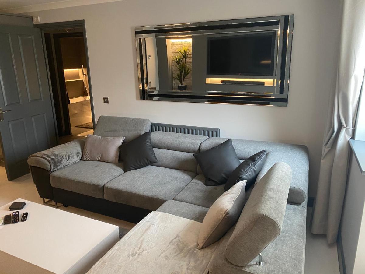 Beautiful Modern Cosy Central Apartment / Sleeps 4 Reading Luaran gambar